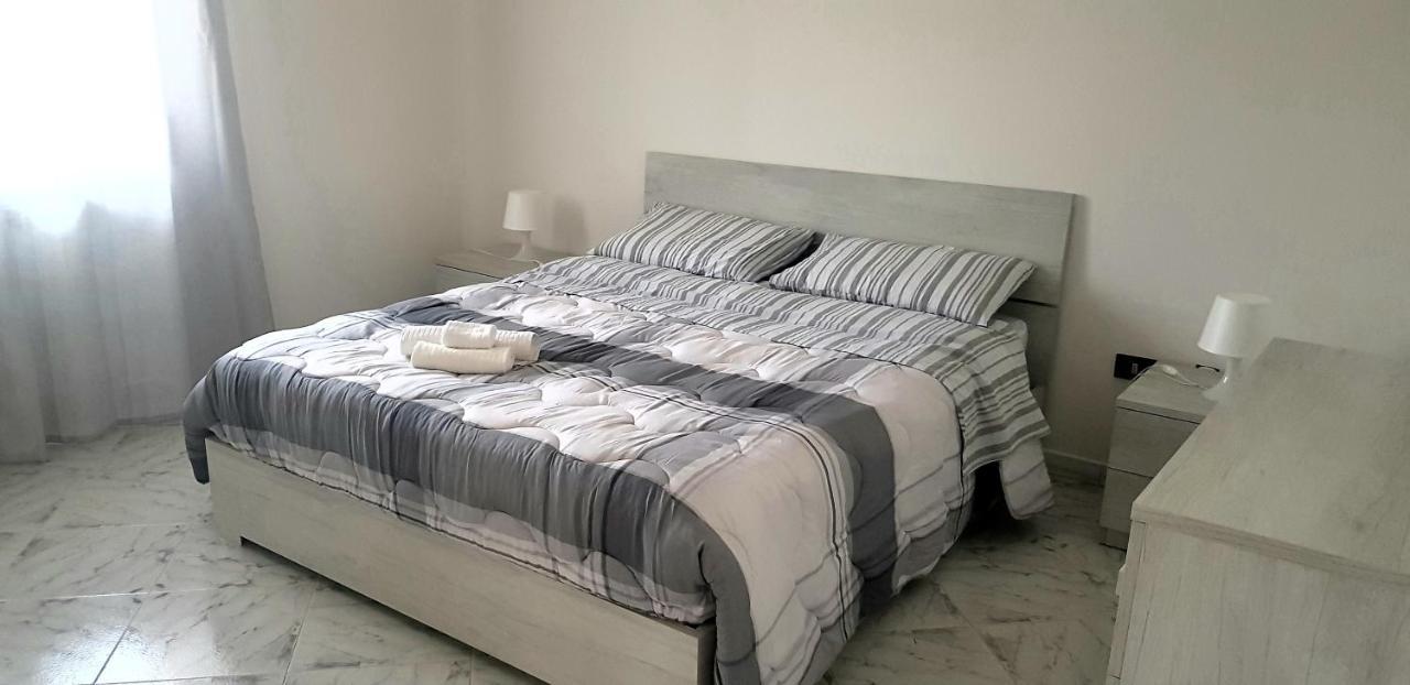 B&B A Casa Di Anto Еболі Екстер'єр фото