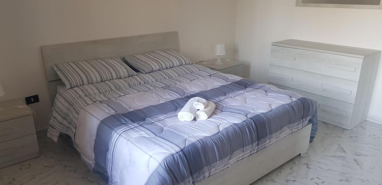 B&B A Casa Di Anto Еболі Екстер'єр фото